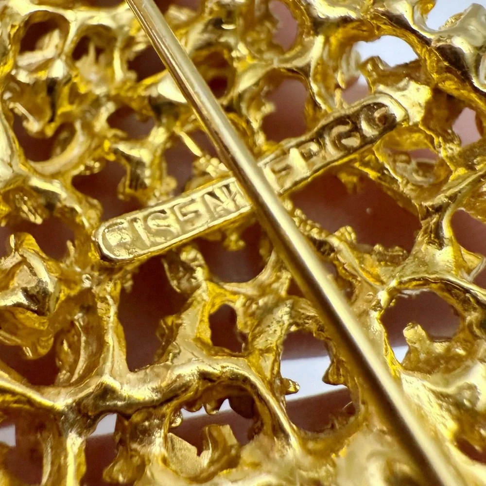 Eisenberg christmas real goldtone